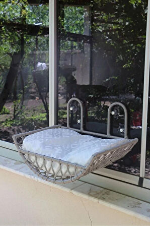 Reyo Tasaryum Kedi ve Köpek El Örgüsü Vantuzlu Cam Yatağı, Kedi Hamağı Puf Minderli Gri