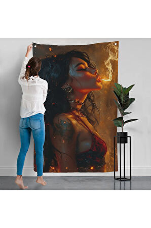Dumanı Üfleyen Güzel Kadın Duvar Örtüsü-7753