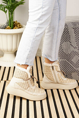 Günlük Kadın Kar Botu Kürklü Bağcıklı Fermuarlı Rugan Rahat Yüksek Kalın Tırtıklı Taban Bootie 77546