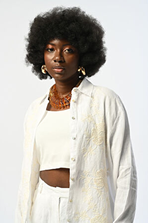 KADIN NAKIŞ İŞLEMELİ BEYAZ %100 KETEN GÖMLEK