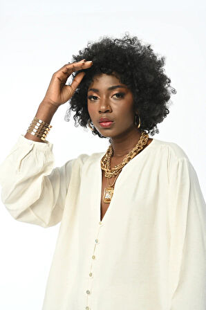 KADIN V YAKA DÜĞME DETAYLI KIRÇILLI NATUR GÖMLEK