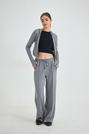 Fermuarlı Kapüşonlu Sweatshirt ve Geniş Paça Özel Dikim Pantolon Modal Kumaş