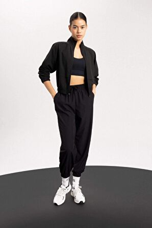 DeFactoFit Sporcu Dokuma Jogger Eşofman Altı Standart Fit A2437AX24SPBK81