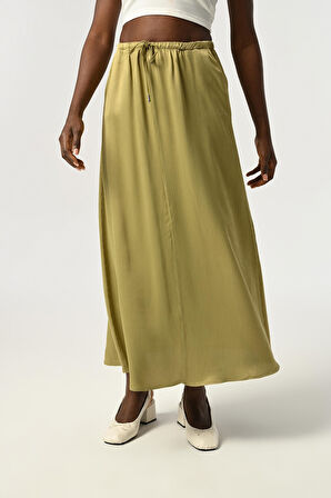 KADIN BELİ LASTİKLİ UZUN BOY DÜZ RENK VİSKON KUMAŞ ETEK