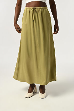 KADIN BELİ LASTİKLİ UZUN BOY DÜZ RENK VİSKON KUMAŞ ETEK