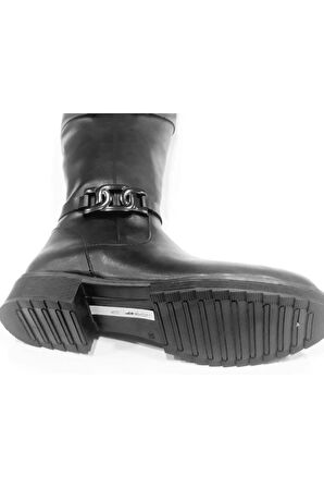 239108 Kadın Fermuarlı Siyah Çizme