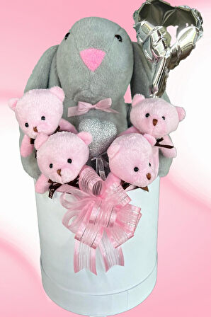 SOLE Premium Özel Kutusunda; 45 cm Gri Bunny Tavşan, Simli Kalp 4 Pembe Ayıcık ve Kalp Balonlu Buket