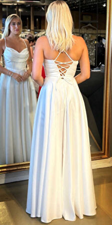 Beyaz İp Askılı  Sırt Dekolteli  Kloş Etekli Saten Uzun Abiye Elbise 7783