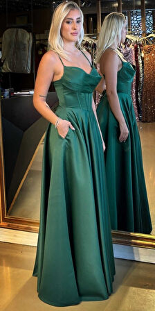 Yeşil İp Askılı Sırt Dekolteli  Kloş Etekli Saten Uzun Abiye Elbise 7783