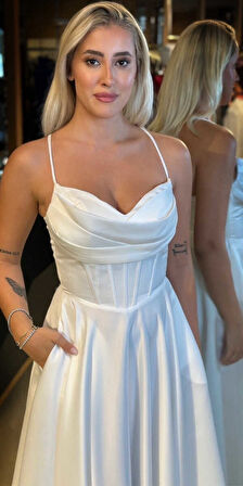 Beyaz İp Askılı  Sırt Dekolteli  Kloş Etekli Saten Uzun Abiye Elbise 7783