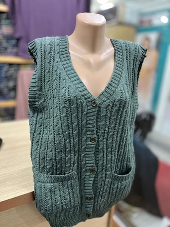 Kadın Örgü Desen Cepli Desenli Yelek