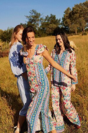 DeFacto Lug Von Siga x DeFacto Poplin Kumaş Pantolon Wide Leg Geniş Paça Desenli Normal Bel C1133AX24SMWT32