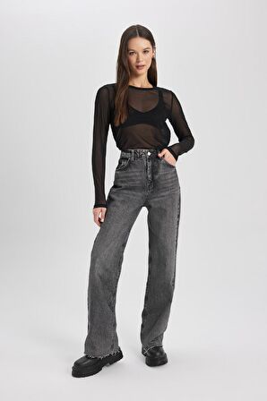 DeFacto Regular Fit Bisiklet Yaka Tül Uzun Kollu Tişört C2492AX24SPBK81