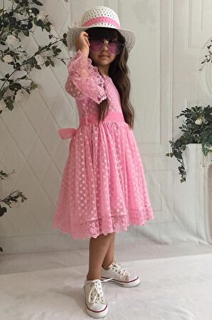Krem Şapkalı Dantelli Kız Çocuk Elbise