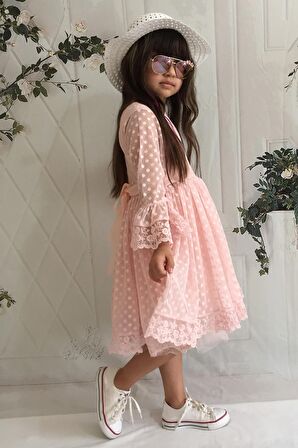 Krem Şapkalı Dantelli Kız Çocuk Elbise