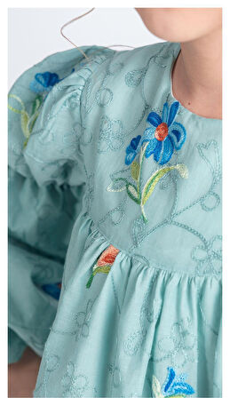 Otantik Akdeniz Çiçek NakışKız Çocuk Müslin Elbise M00706