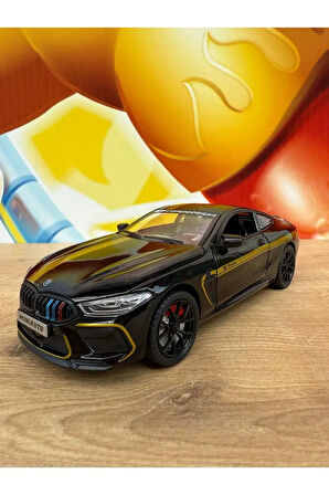 1:24 Bmw M8 Diecast Araba Kapılar Bagaj Kaput Açılır Sesli Ve Işıklı Bmw M8 Diecast Model Araba BMW
