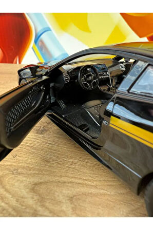 1:24 Bmw M8 Diecast Araba Kapılar Bagaj Kaput Açılır Sesli Ve Işıklı Bmw M8 Diecast Model Araba BMW