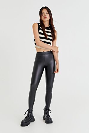 Spiyoz Siyah Yüksek Bel Toparlayıcı Şardonlu Mat Deri Tayt