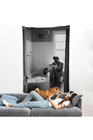 Küvetteki Kadına Kitap Okuyan Adam Duvar Örtüsü-7815