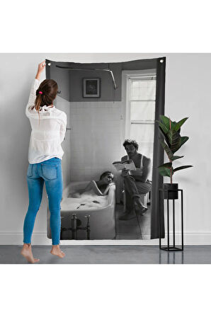 Küvetteki Kadına Kitap Okuyan Adam Duvar Örtüsü-7815