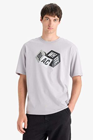 DeFacto %100 Pamuk Oversize Geniş Kalıp Bisiklet Yaka Baskılı Kısa Kollu Tişört S9343AZ25SMGR247