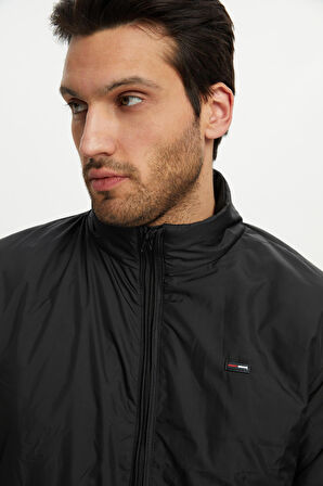 Erkek Siyah Dik Yaka Su Ve Rüzgar Geçirmez İçi Kapitone Elyaflı Mont M-9