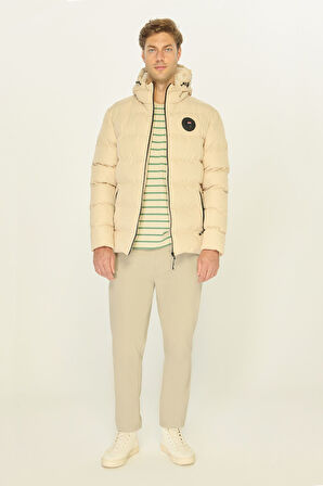 Erkek Bej Astarlı Su Ve Rüzgar Geçirmez Kapüşonlu Kışlık Şişme Mont | XL