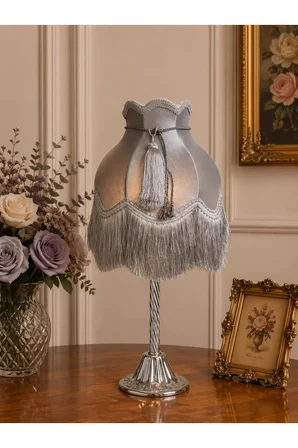 Gri Kadife Kaplı Kordon Süsleme Yatak Odası Salon Için Gümüş Ayak Vintage Abajur Ab0813