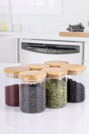 6 parça şeffaf etiketli vakumlu bambu kapaklı borosilikat cam baharatlık 200 ml