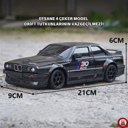 BMW E30 Drift Araba 4x4 Uzaktan Kumandalı Araba 2.4GHz Şarjlı LED Işıklı 15 Km Hız Araba (Siyah)