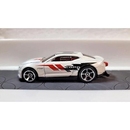 Hot Wheels Tekli Arabalar 18 Copo Camaro Ss HKH28