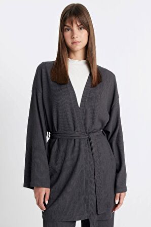 DeFacto Relax Fit Şal Yaka Kemerli Bürümcük Kimono Z8777AZ24SMAR193