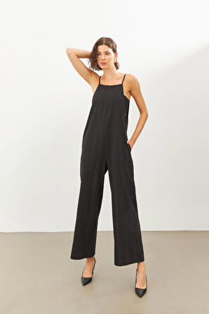 Siyah İp Askılı Tulum