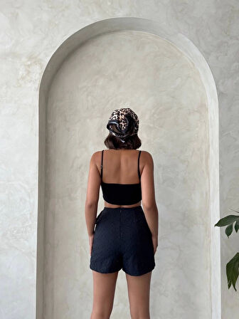 Brodeli şort etek s255075