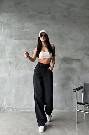 Arkadan tokalı jeans pantolon Siyah