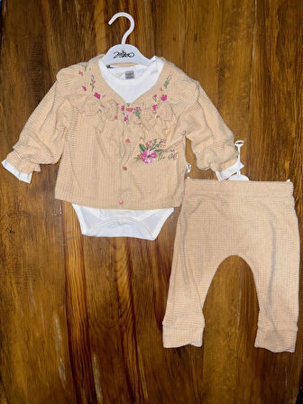 3-12 aylık üçlü takım bej