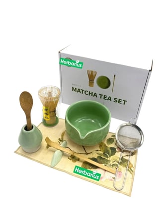 Herbarius 8 Parça Çiçek Desenli Balık Sırtı Kabartmalı Mint Yeşili Renk Matcha Çayı Hazırlama Seti - Geleneksel Japon Matcha Seti