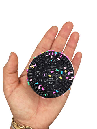 Yuvarlak Bisküvi Şekilli Squishy Taba Sukuşi Yumuşacık 6,5 cm Sukuşi - 1 Adet