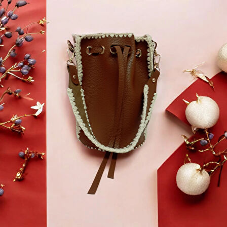 Alataçatı Modeli Kadın Omuz Çantası