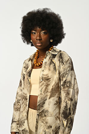 KADIN DESENLİ OVERSİZE KESİM GÖMLEK