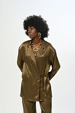 KADIN YANDAN BAĞLAMALI DÜZ RENK SATEN GÖMLEK