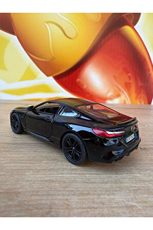 Bmw M8 Diecast Metal 1:;34 Ölcek Araba BMW M8 Coupe Diecast Metal Çekbırak Araba Açılan Kapılar