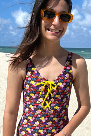 Örgü Desenli Kuşgözü Detaylı Kız Çocuk Mayo By Nessi Byrd