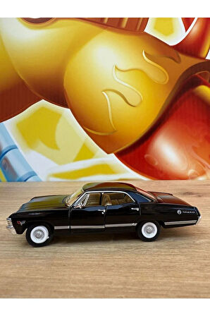 Çek Bırak 1967 Chevrolet Impala Siyah Diecast Model Araba 1967 Chevy Impala Siyah Açılan Kapılar