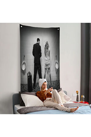 Pisuvara İşeyen Çift Duvar Örtüsü-7890