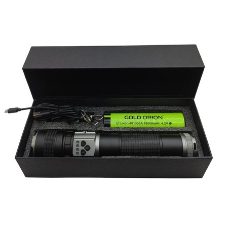 R909 Profesyonel Şarjlı El Feneri | 6000 Lümen, 3000m Menzil, 18000mAh Powerbank, 3 Renkli Işık
