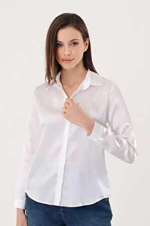 Kadın Hafif Dökümlü Beyaz Saten Gömlek