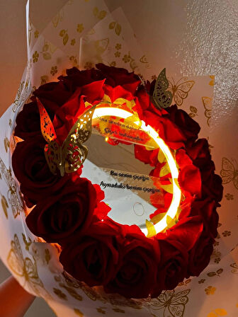 led ışıklı aynalı kırmızı gül