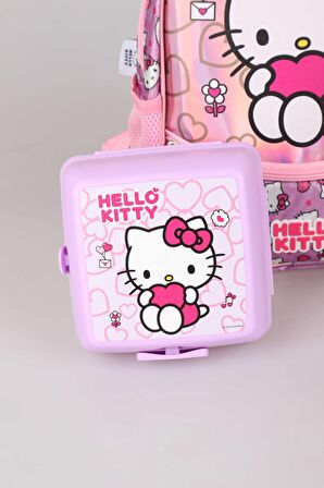 YENİ SEZON LİSANSLI HELLO KITTY'NIN PIRILTILI DÜNYASI ÖZEL KOLEKSİYON ANAOKUL ÇANTASI ,BESLENME KABI VE TRITAN MATARA SETİ